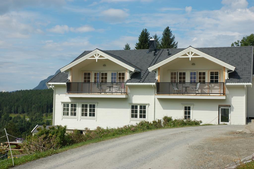 Gjerdset Turistsenter Villa Isfjorden Szoba fotó