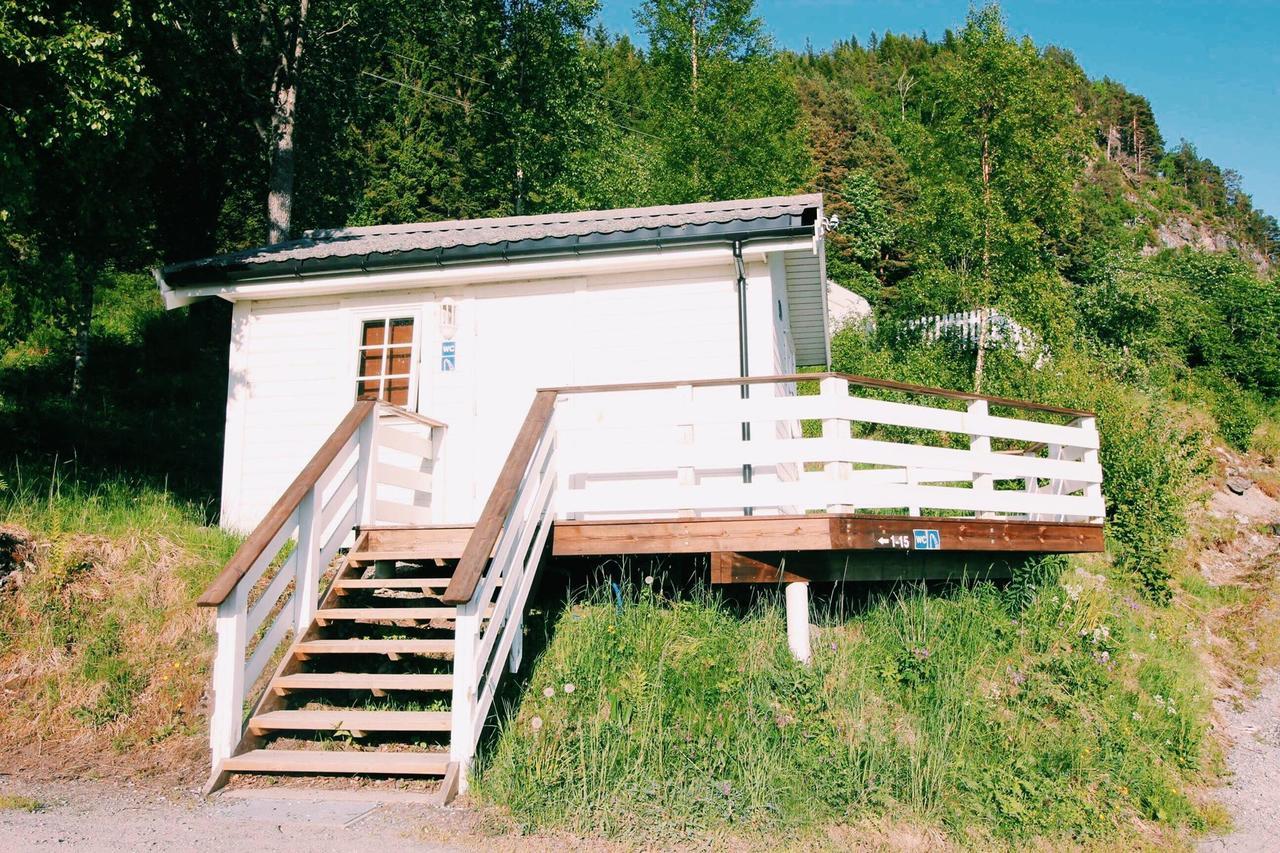 Gjerdset Turistsenter Villa Isfjorden Kültér fotó